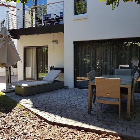 Supertubes Guesthouse Jeffreys Bay Exterior photo